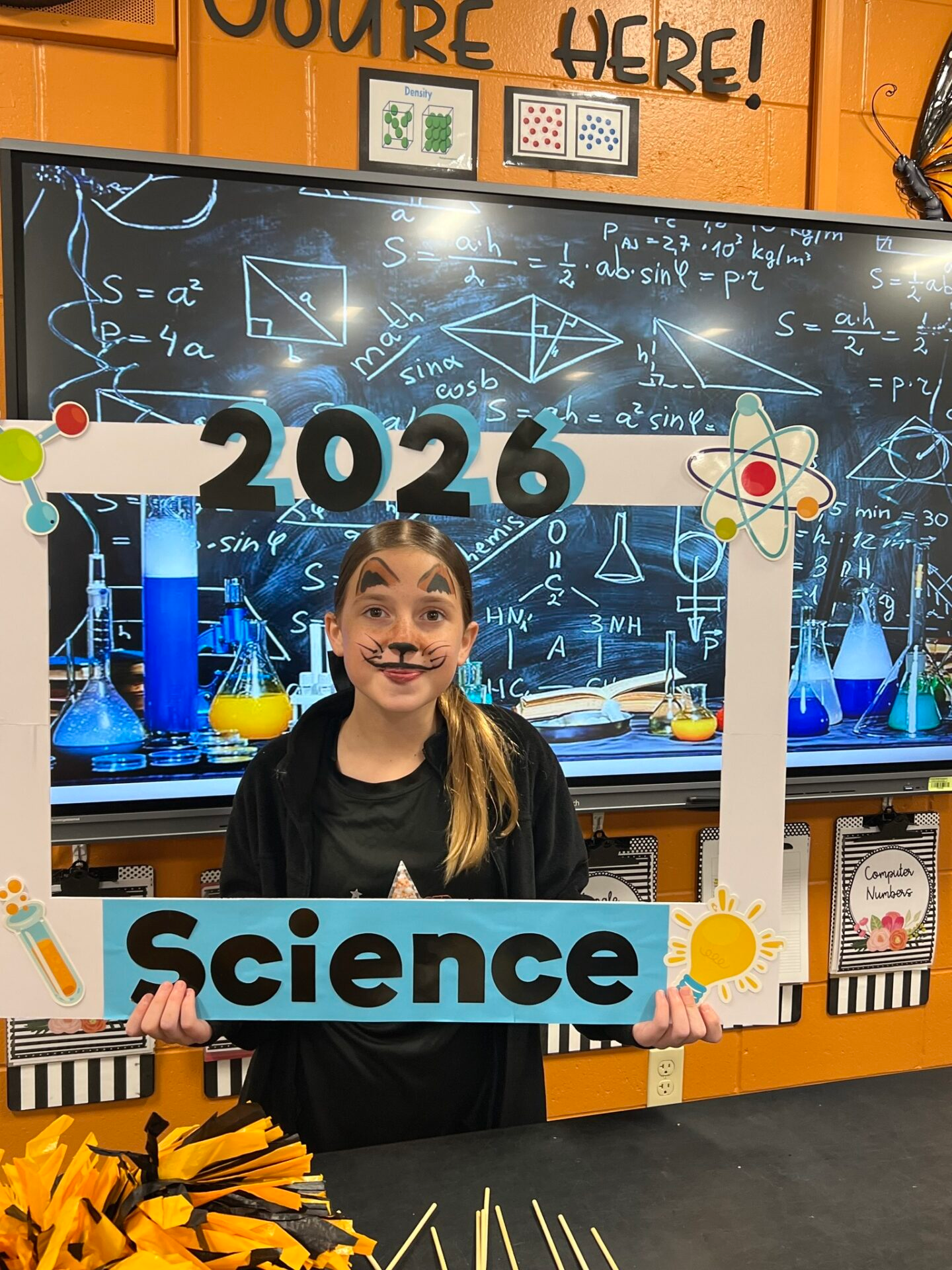 Middle school business and entrepreneurship students