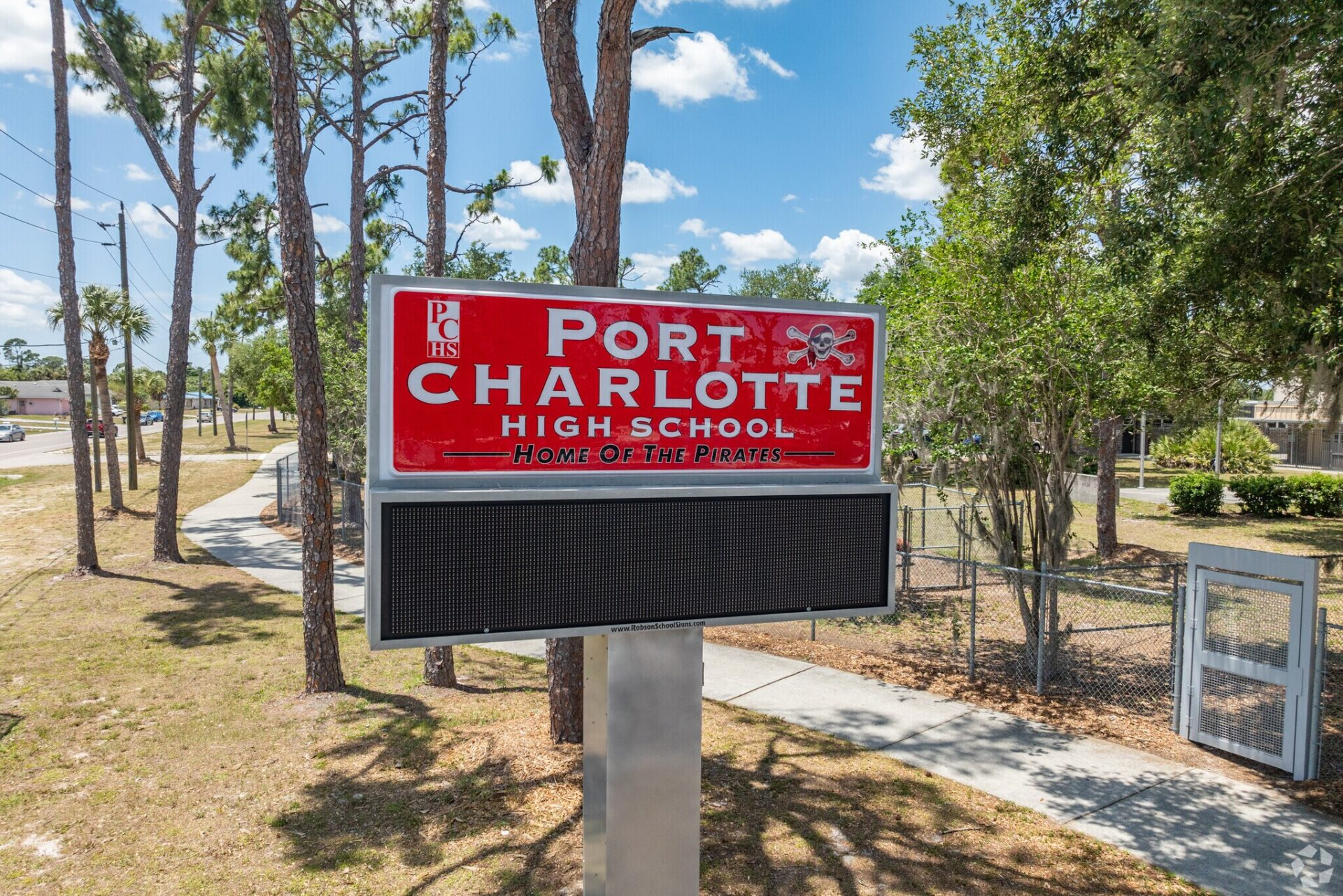 port-charlotte-high-school-port-charlotte-fl-4-schoolphoto
